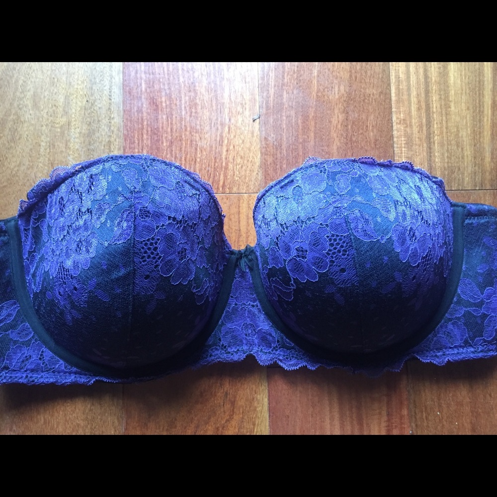 42 D Torrid Strapless Bra